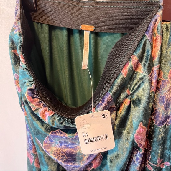 Free People Poets Velvet Sarong midi skirt M Green floral NEW Elastic waist NWT - Picture 6 of 8